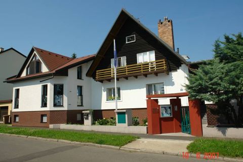 Dentalpraxis in Karlsbad mit eigenem Labor